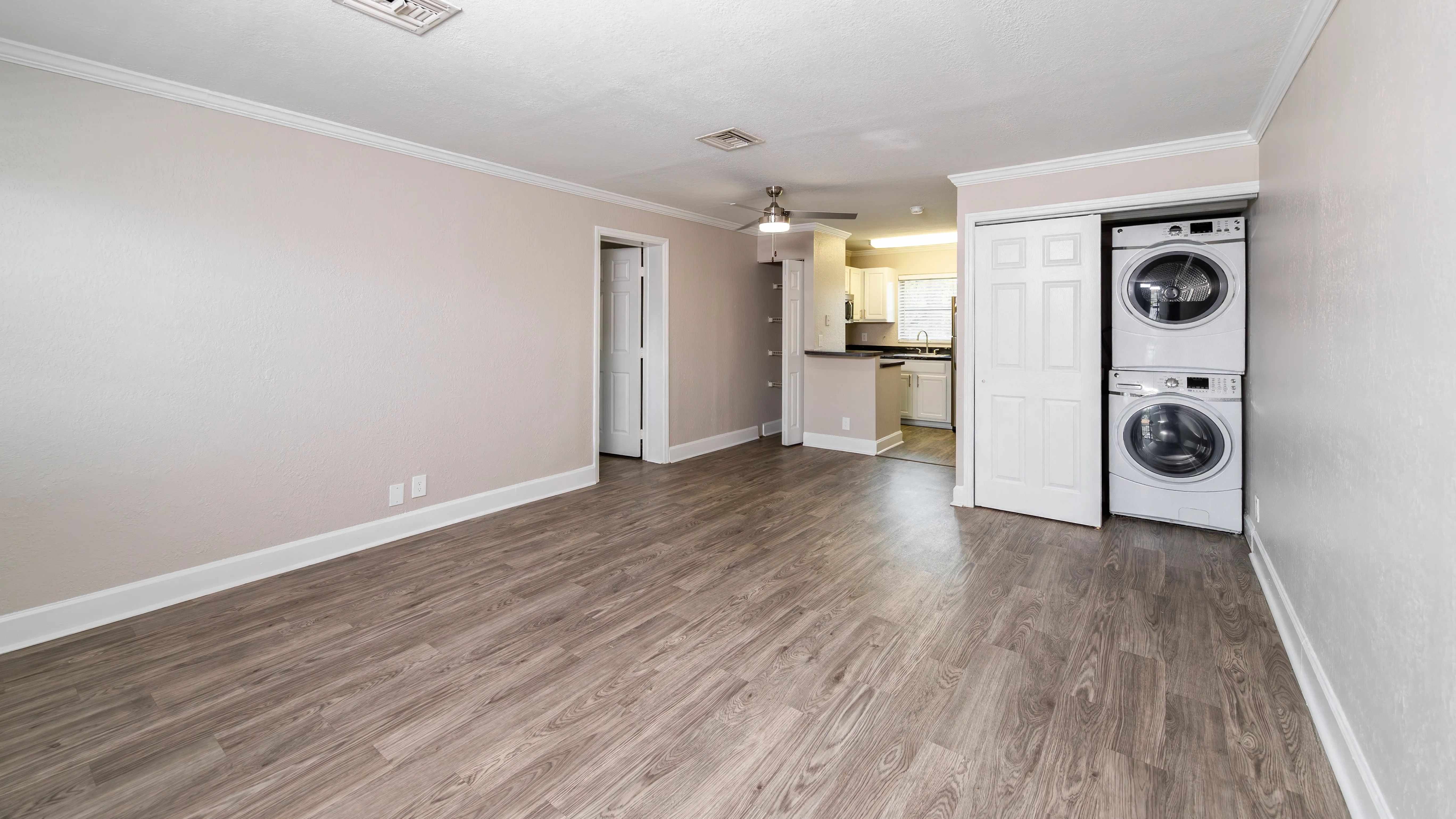 Experience convenience and simplicity in the well-appointed Foxtail floor plan. 