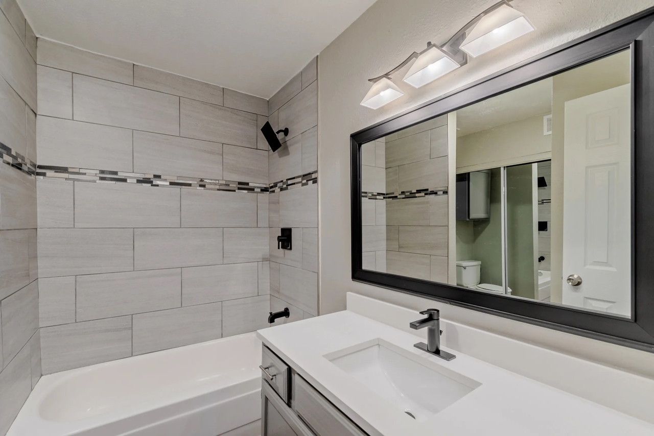 Fiona Apartment Homes Image 8