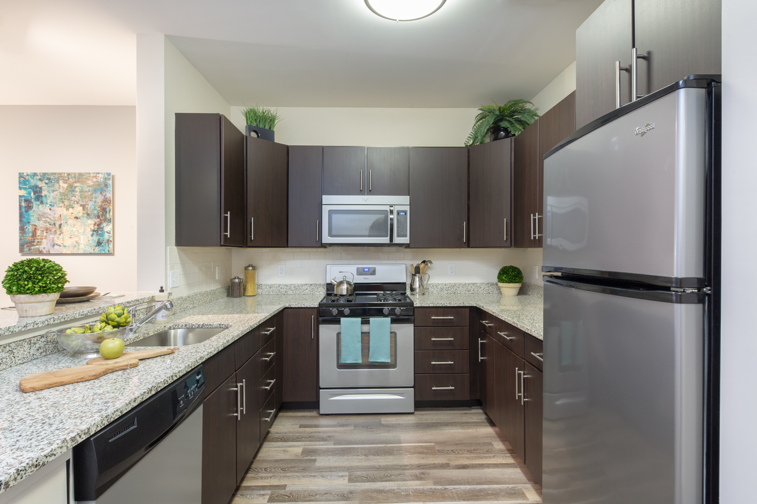 Metro at Wilmington Station Image 19