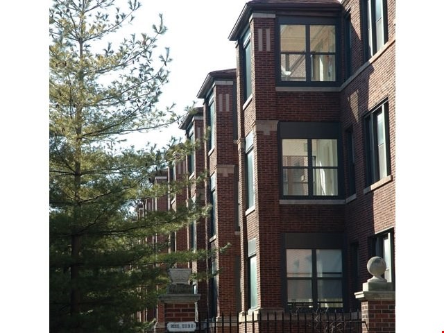 5416 S Woodlawn Avenue Image 3