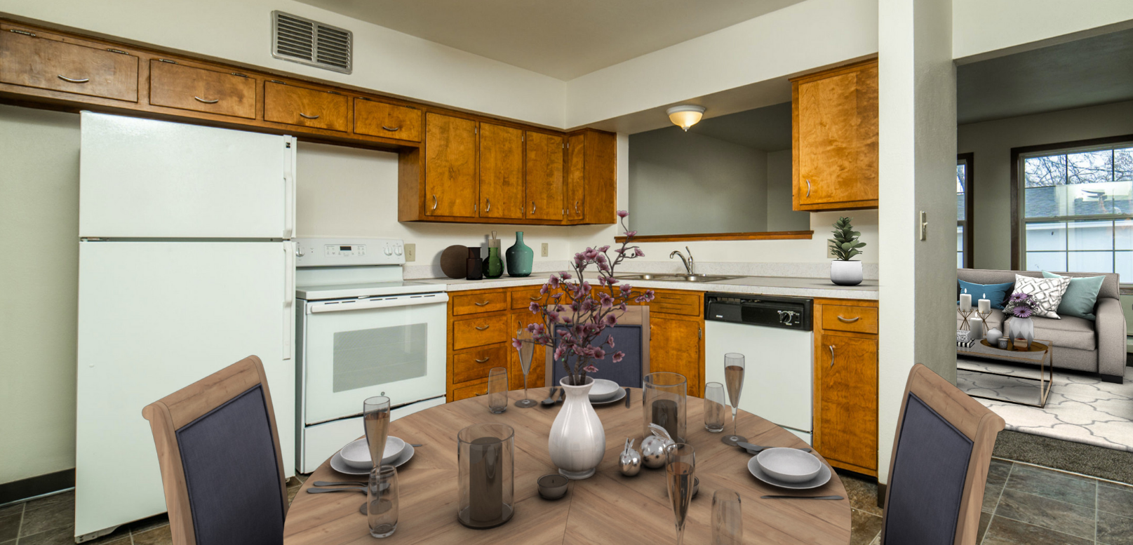 Colonial Village Apartments and Townhouses Image 4