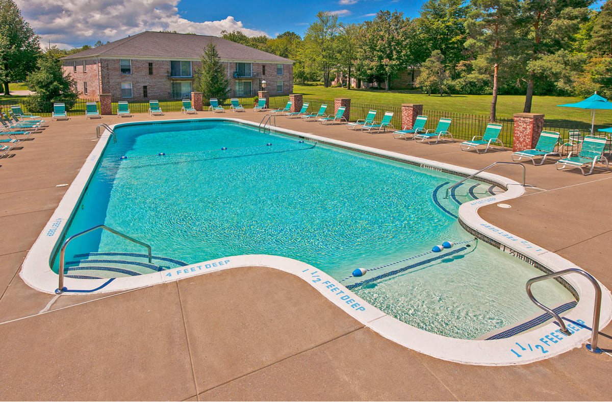 Quakertowne Apartments Image 2