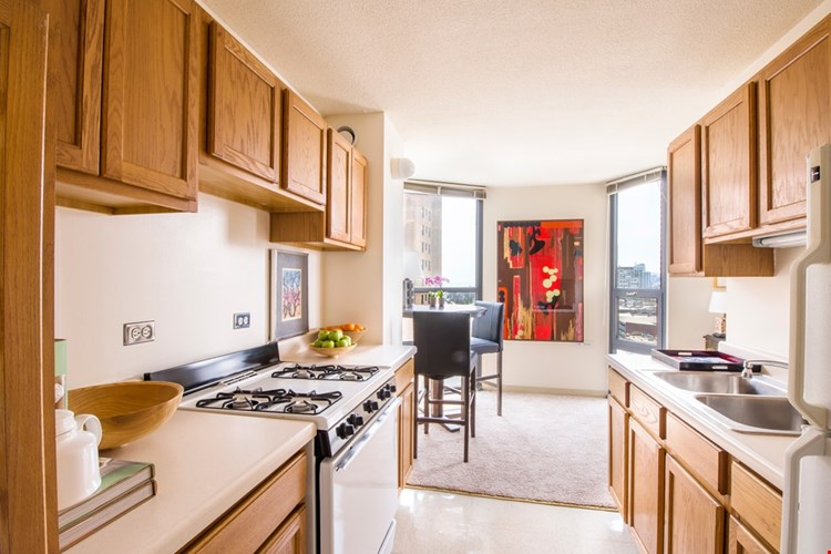 Grace Street Towers Image 5