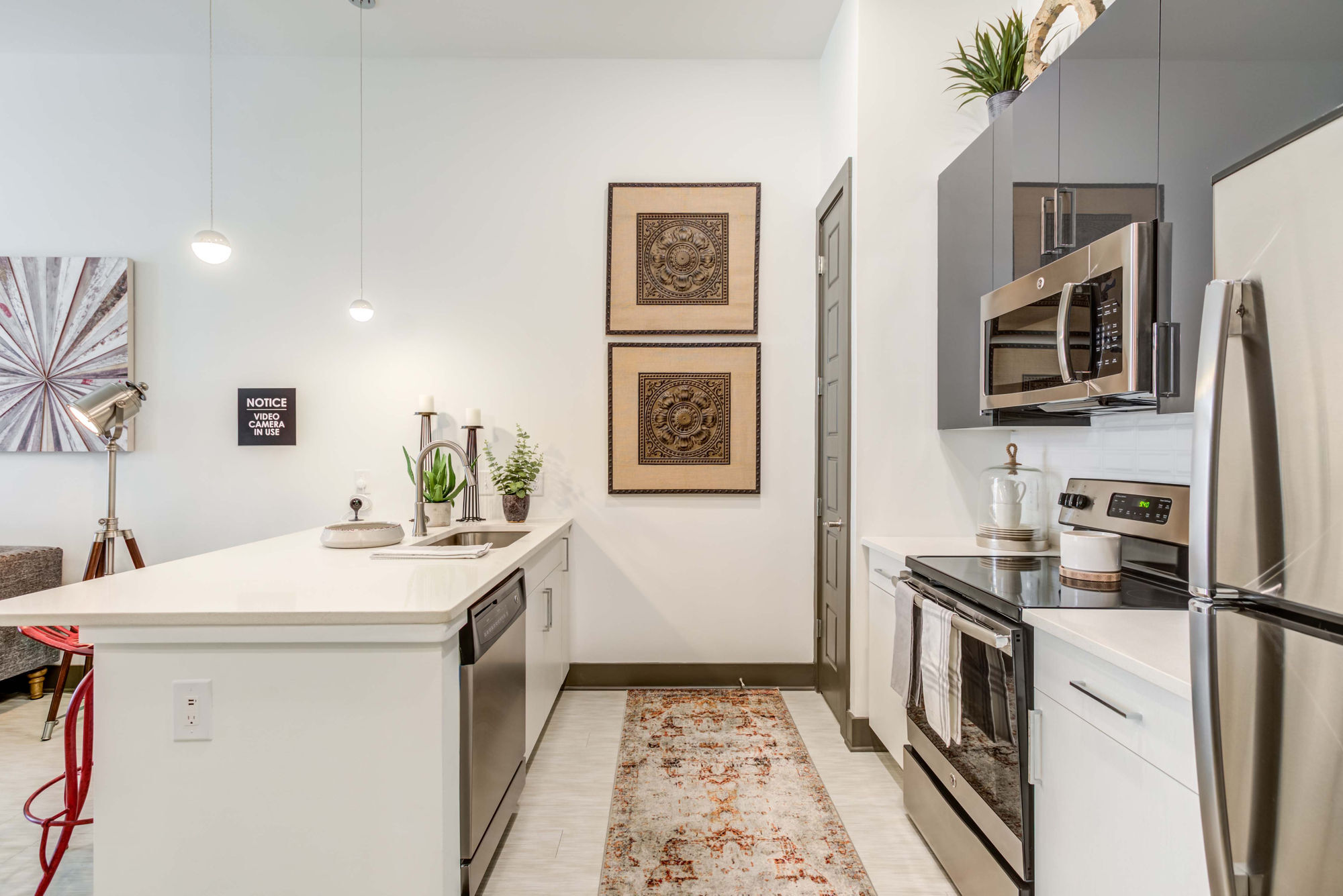 IMT at the Galleria Image 4