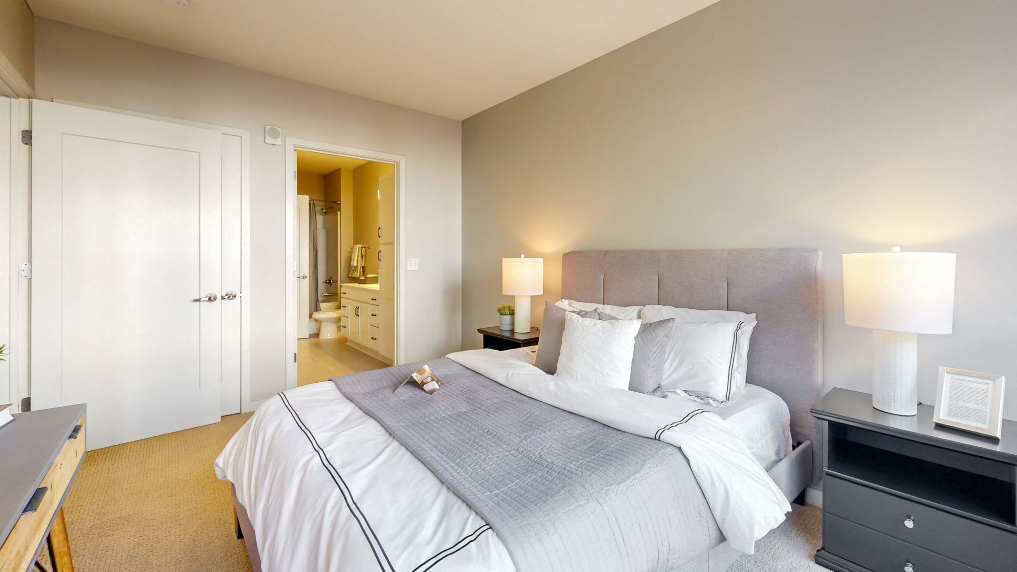 Residences at 1700 Image 7