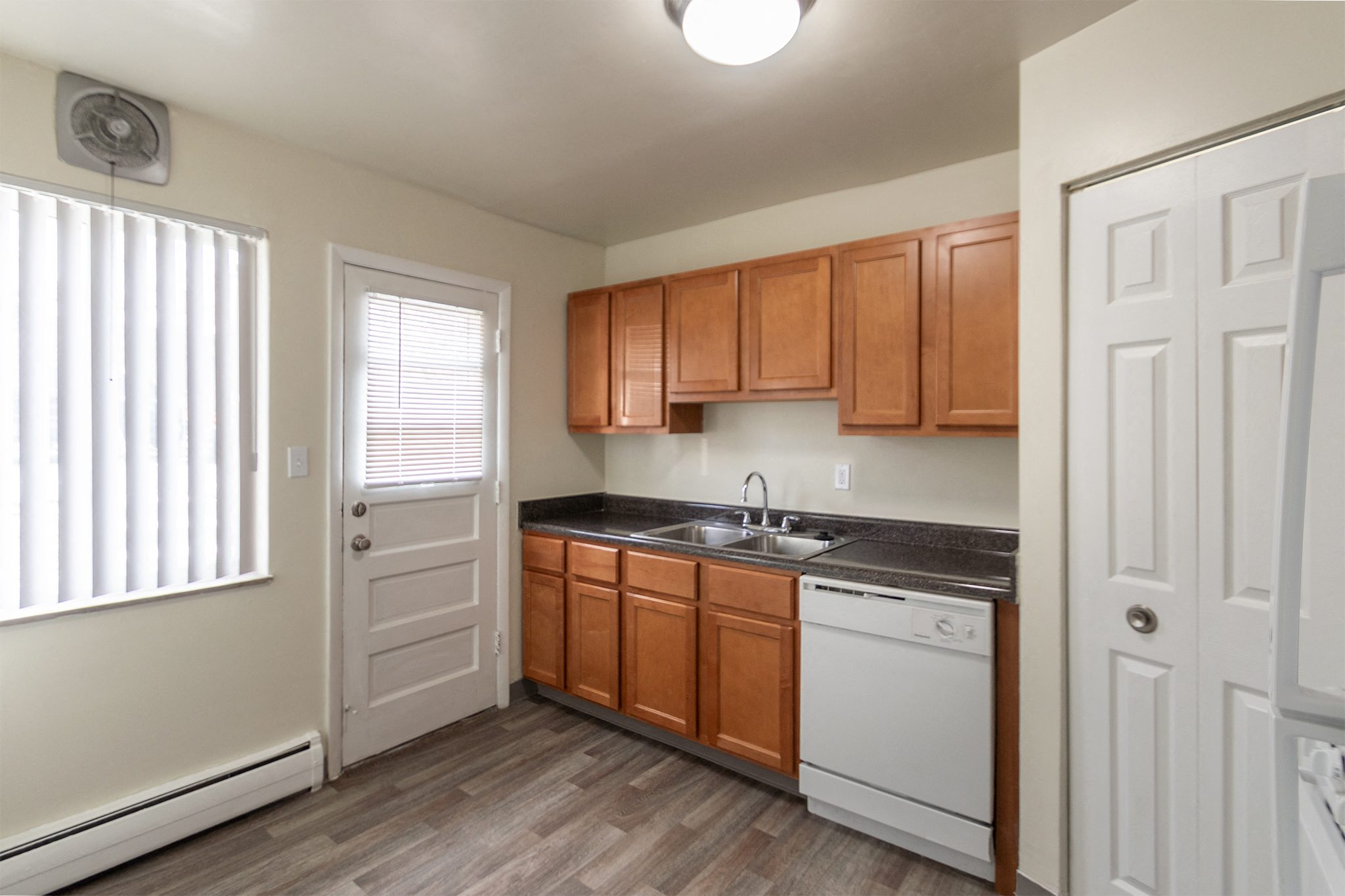 Colonial Ridge Image 40