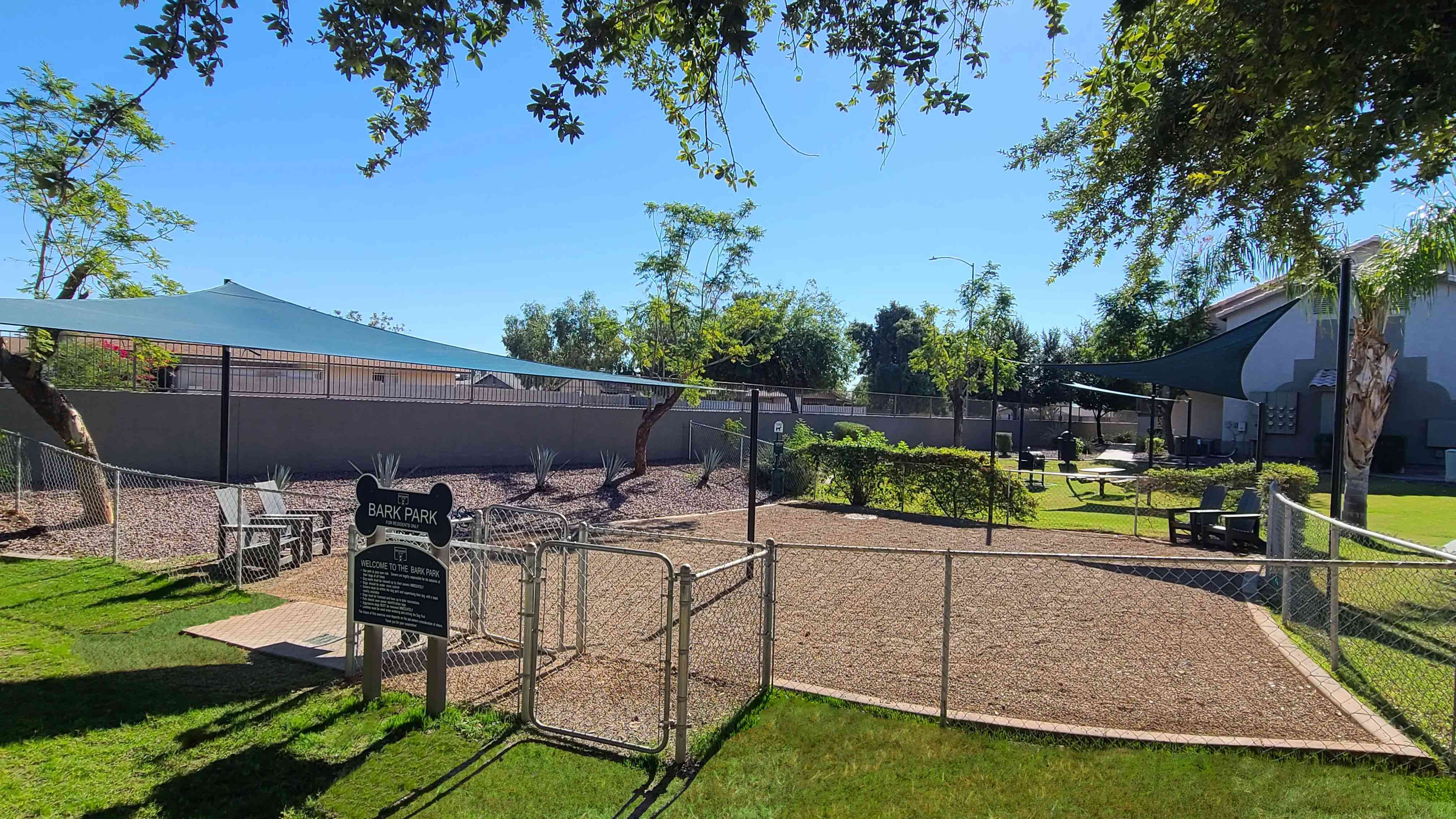 Let your furry friends roam leash-free in our expansive bark park. Afterward, pamper them at our pet spa station. They'll adore calling Exchange on the 8 home! 