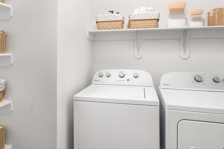 Camden Stoneleigh Image 19