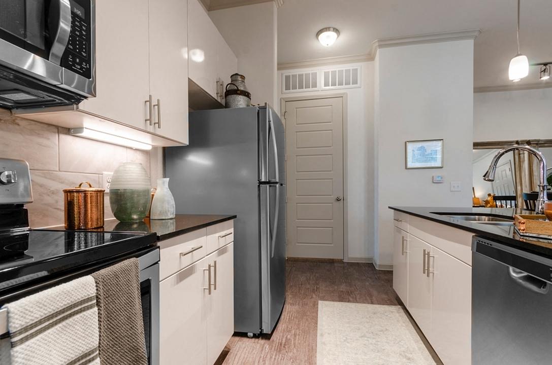 Berkshire Creekside Image 14
