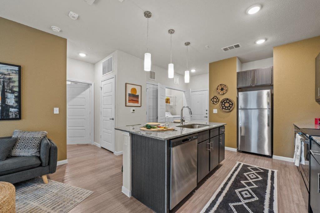 Redbird Ridge Apartments Image 9