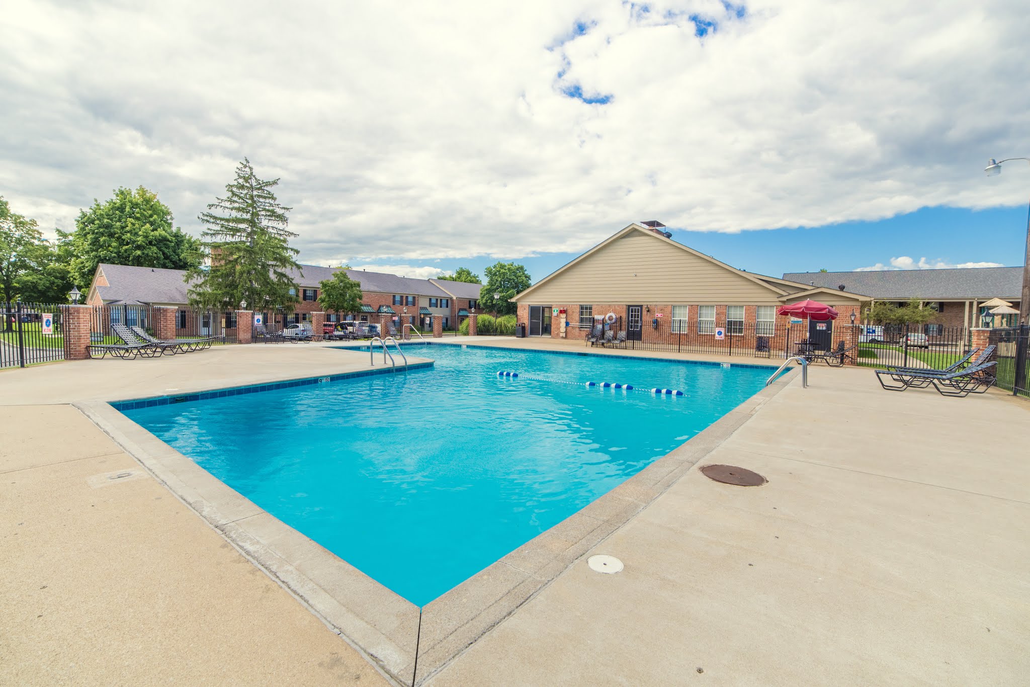Swimming Pool and Sun Deck