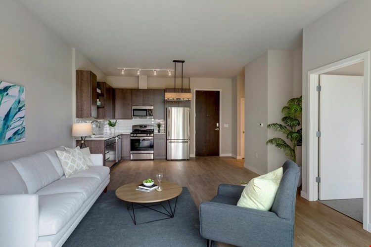 The M on Hennepin Image 15