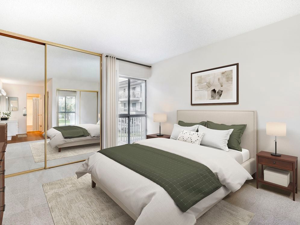 Classic Package II bedroom with carpet