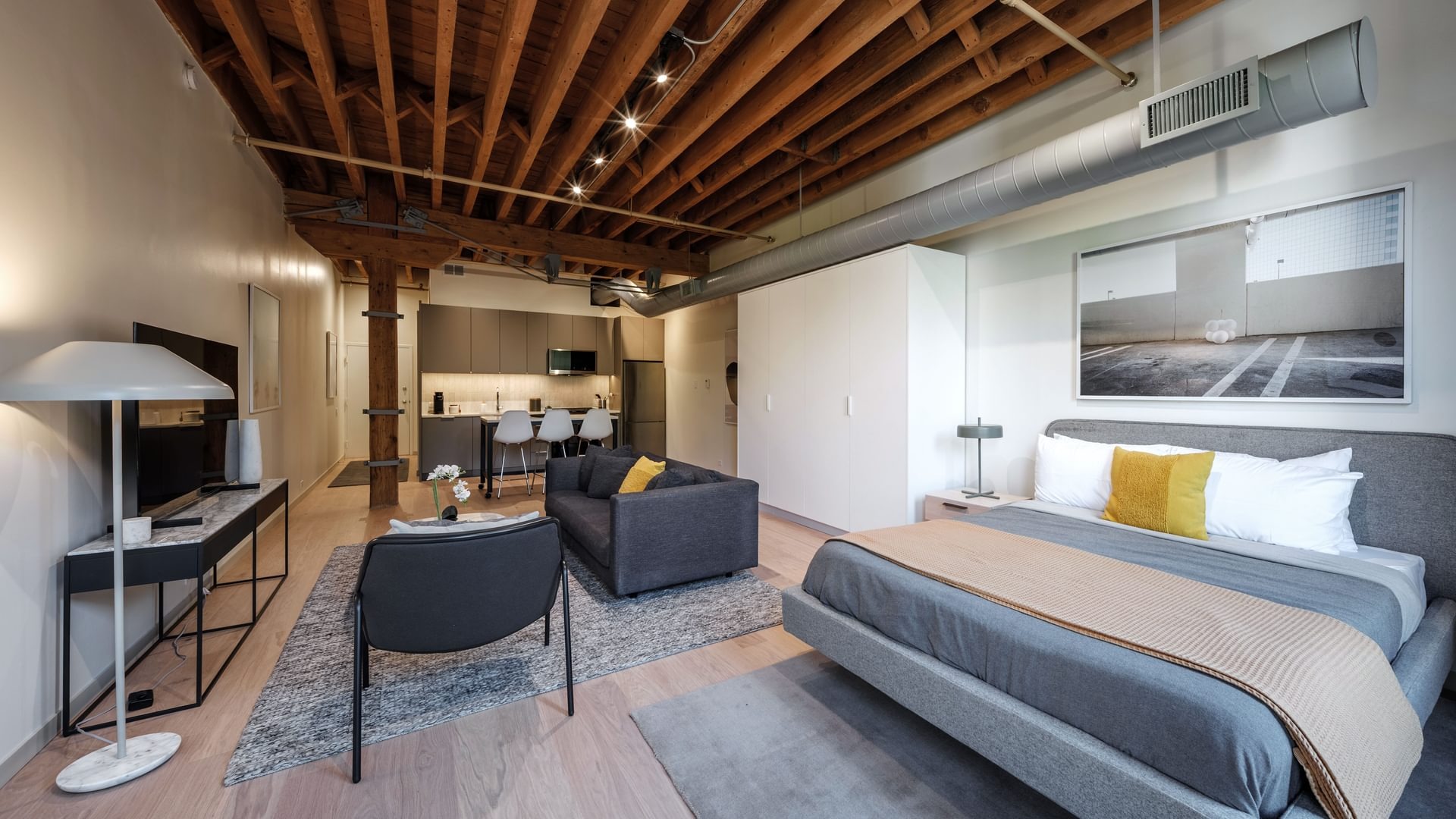 Cobbler Square Lofts Image 4