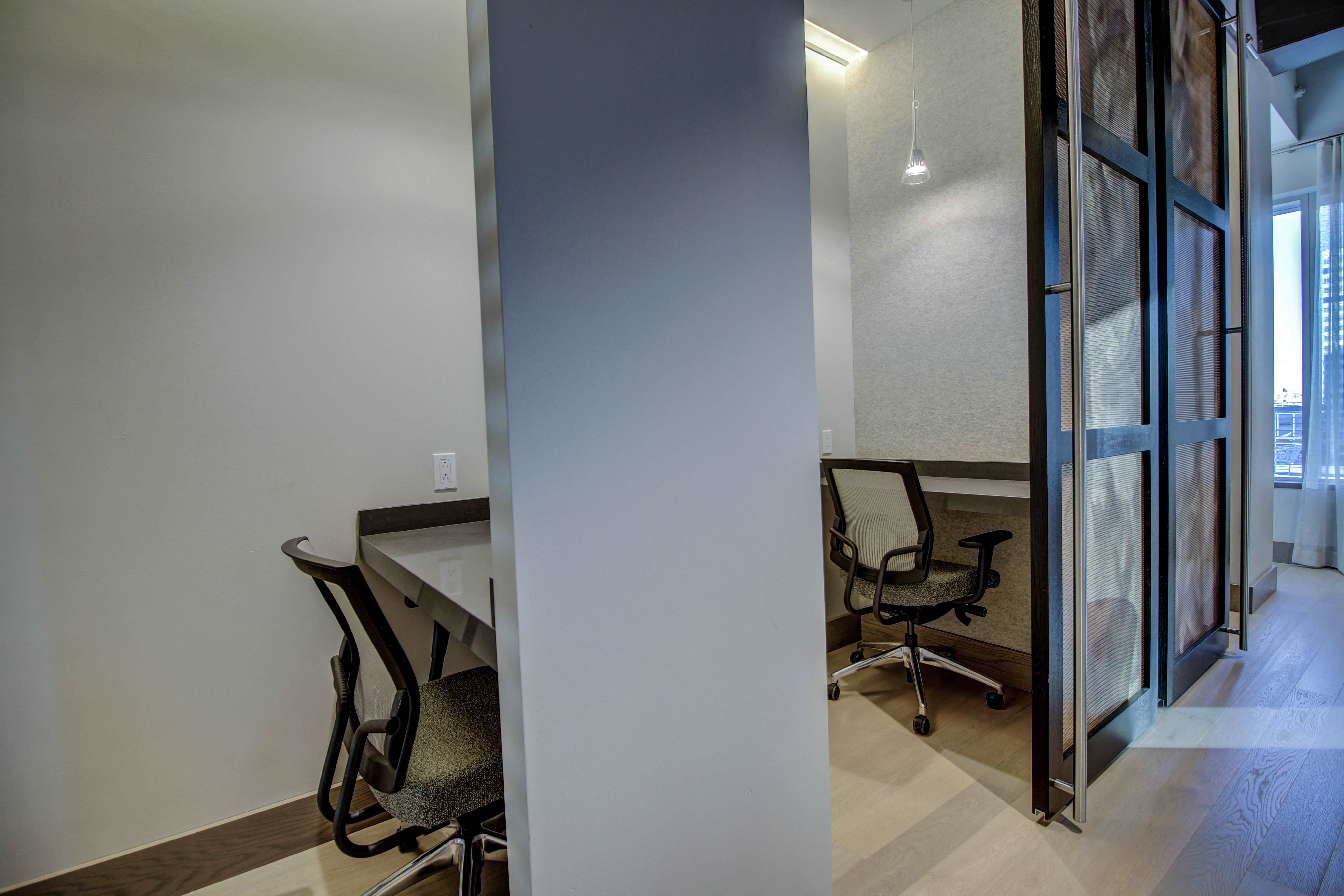 Linked Tech Bar & Hush Work Pods