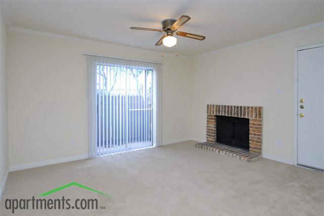 Oak Run Manor Image 7
