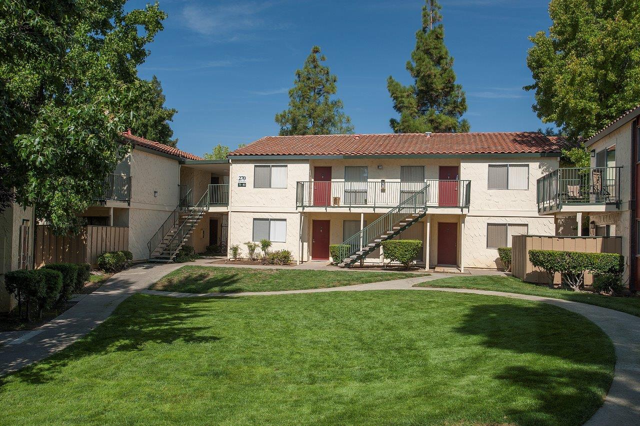 Creekside Gardens Image 10