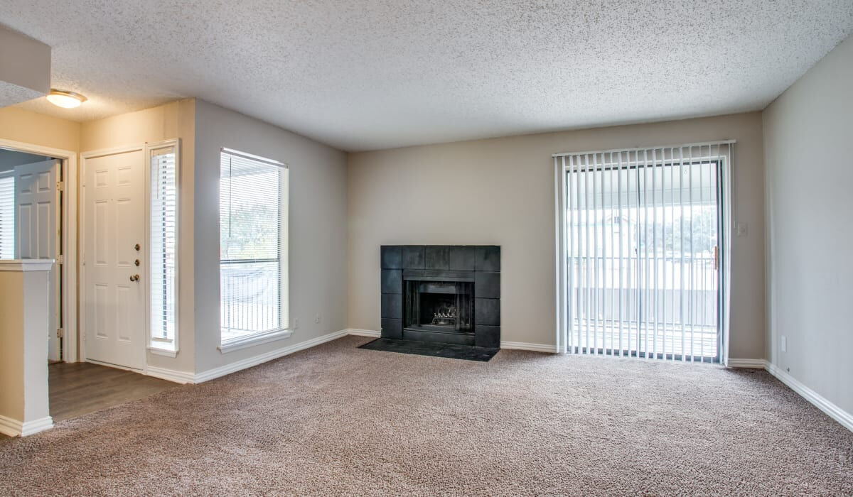 Decker Apartment Homes Image 11