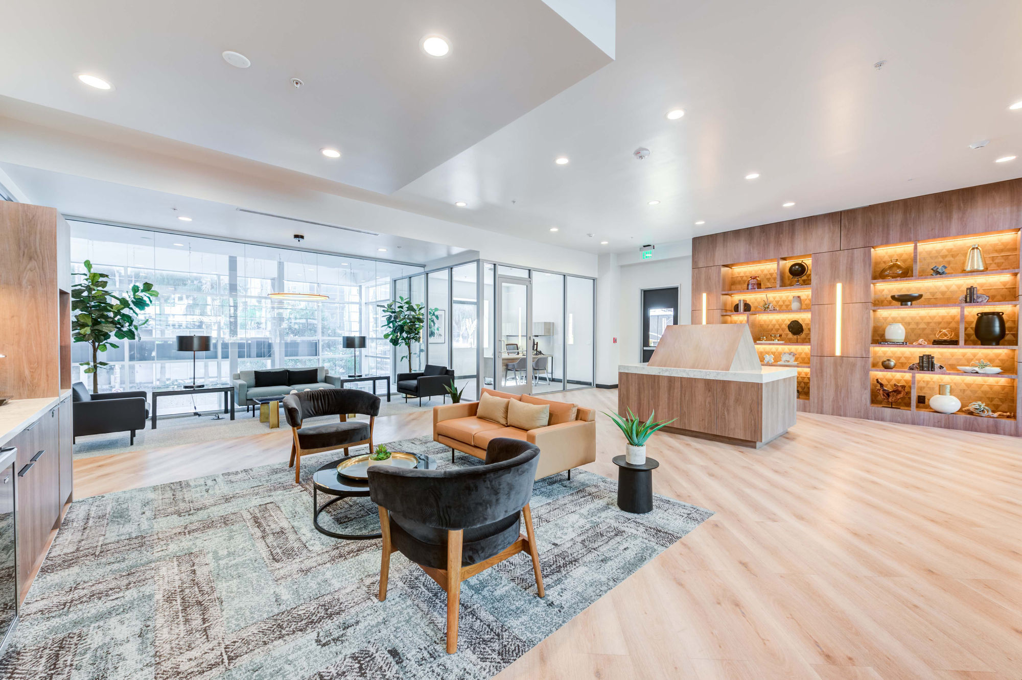 IMT Gallery 421 Image 37