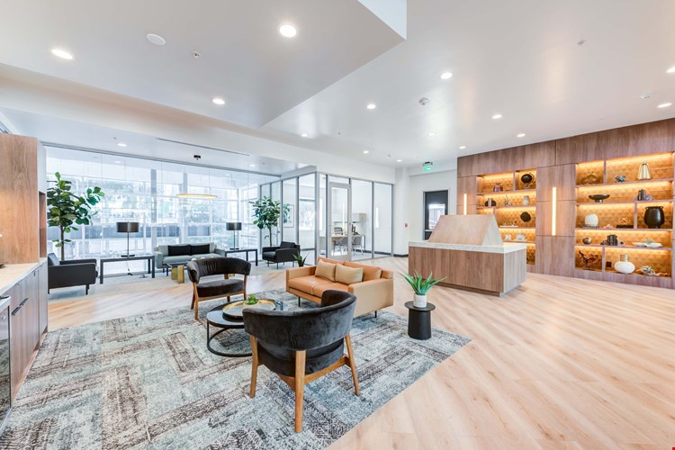 IMT Gallery 421 Image 37