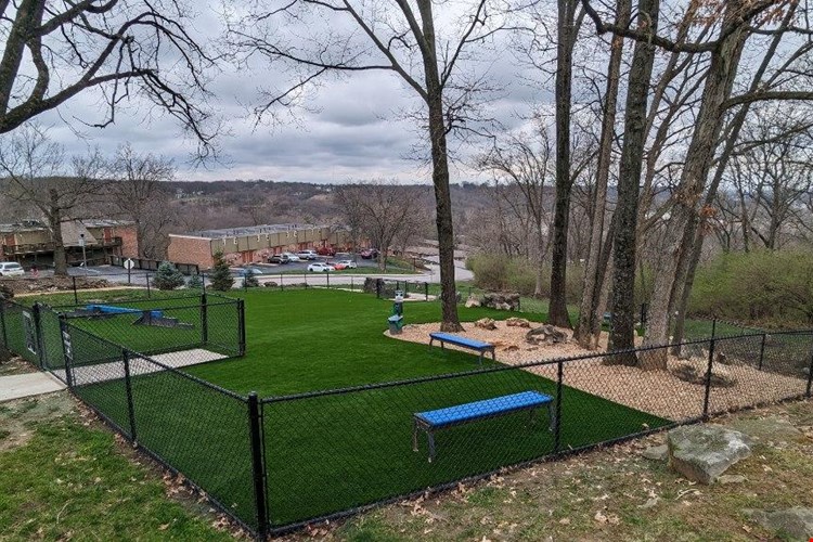 Kirkwood Bluffs Image 23