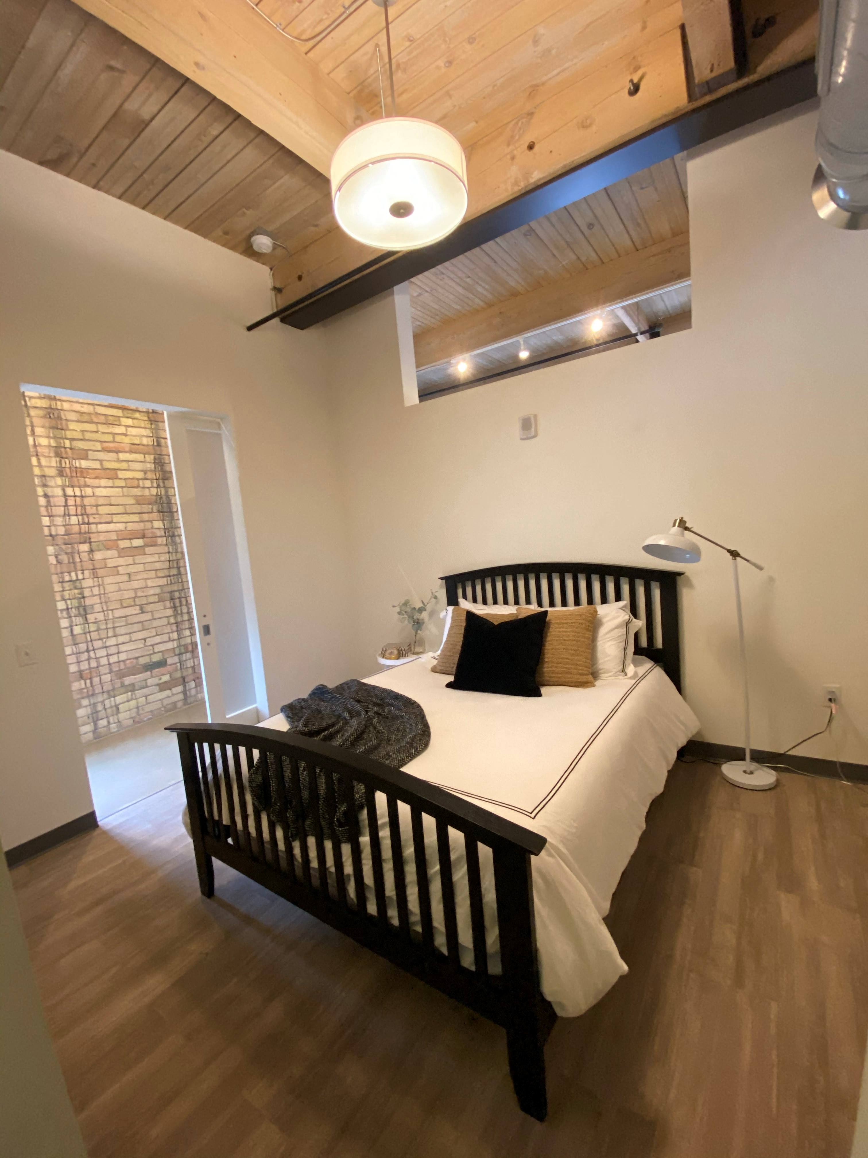 700 Central Historic Lofts & New Flats Image 19