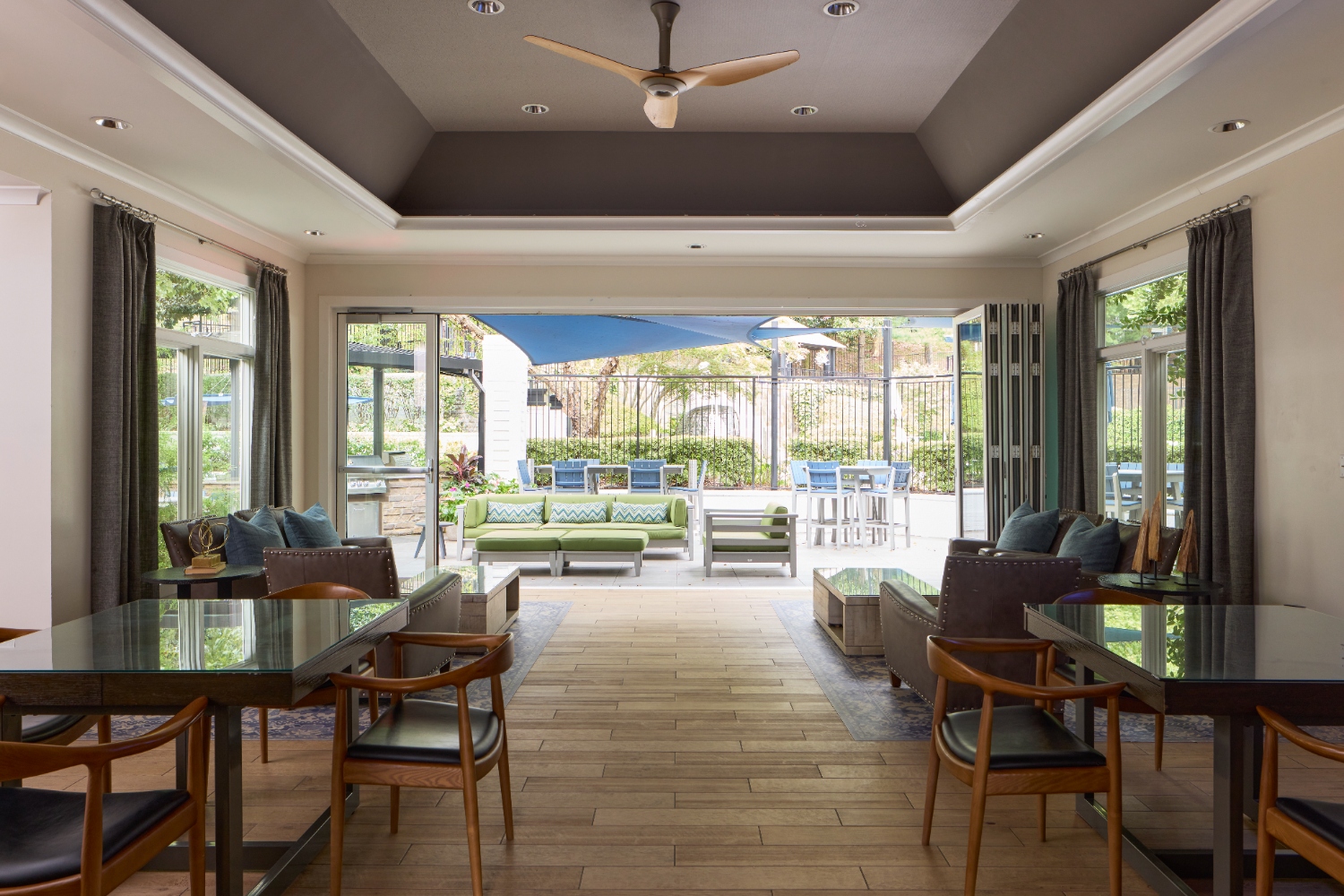 Lakeside Apartments Image 41