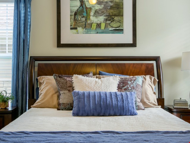 Water's Bend Image 8