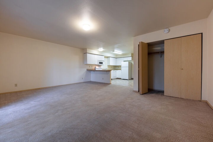 Crestview West Image 9