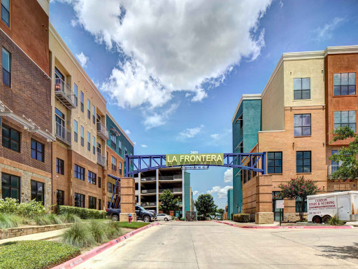 La Frontera Square Image 1