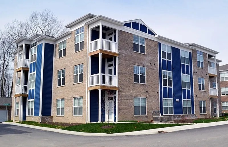 Canal Flats Image 1