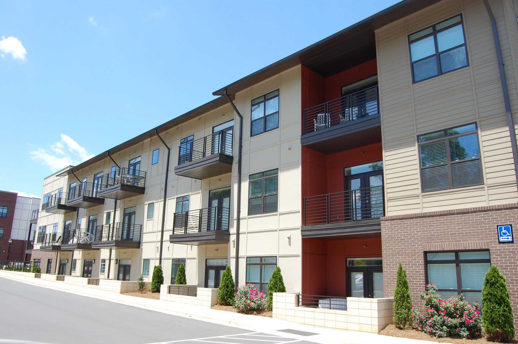 The Village at Commonwealth Image 24