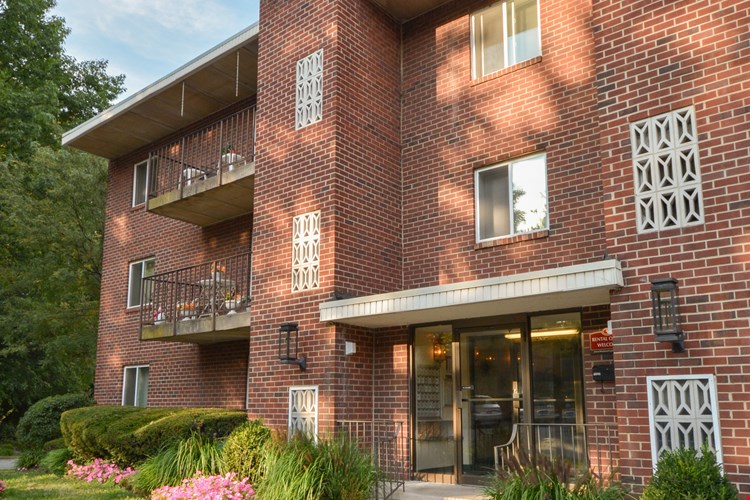 Lansdowne Towers Residential Building