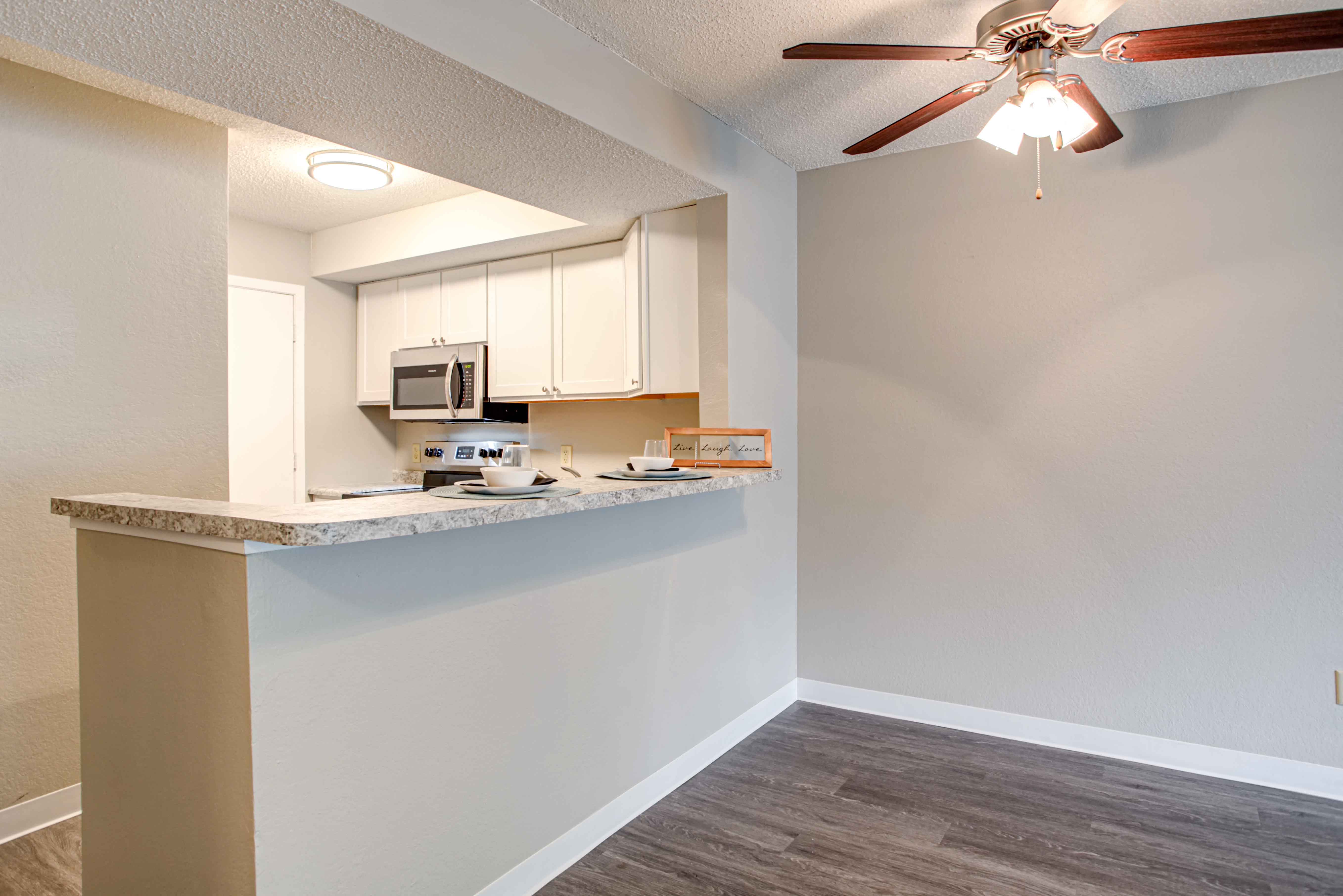 Deerfield Townhomes Image 14