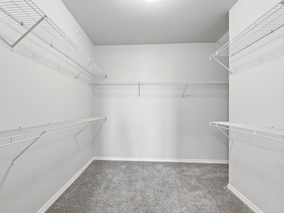 Walk-in closet