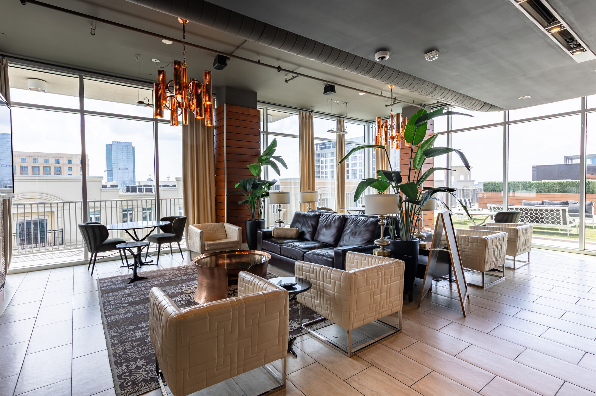 The VUE Charlotte On 5th Image 40