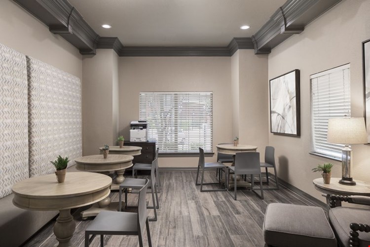 Camden Centreport Image 30