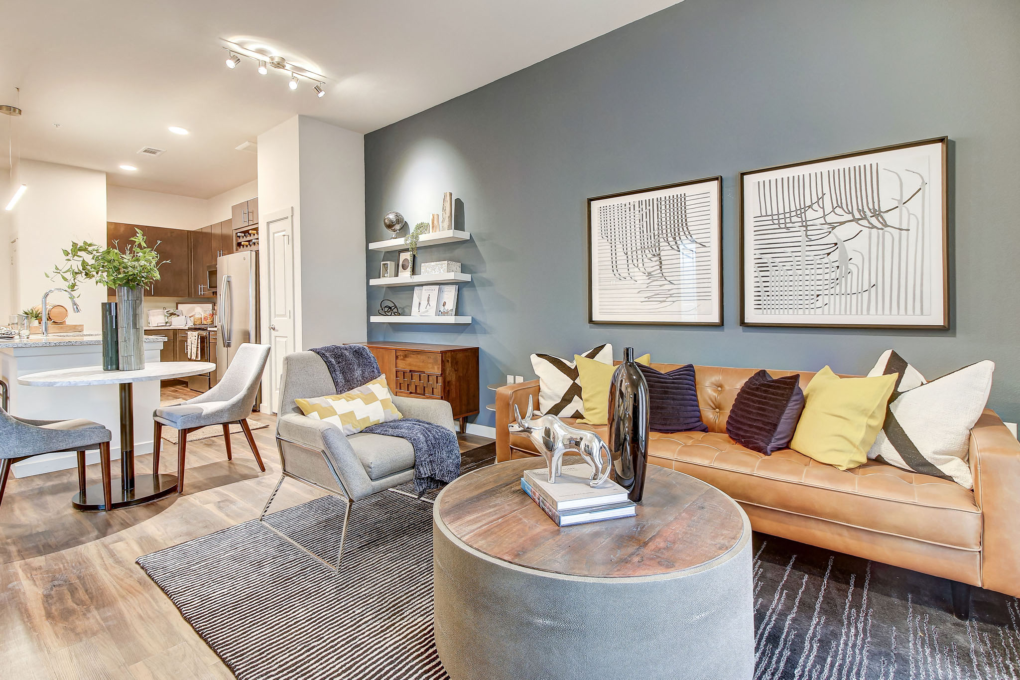 Oxly at The Merc Image 5