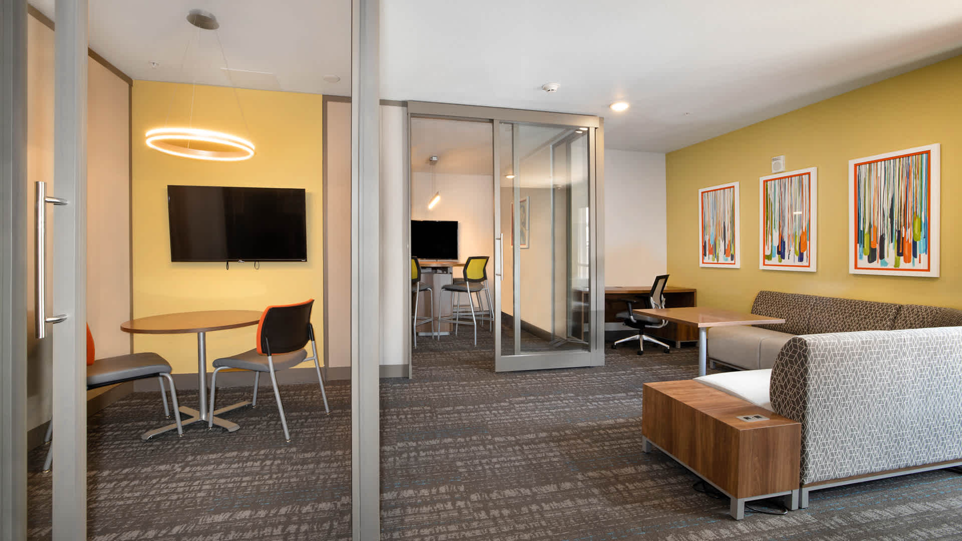 Radius Uptown Image 27