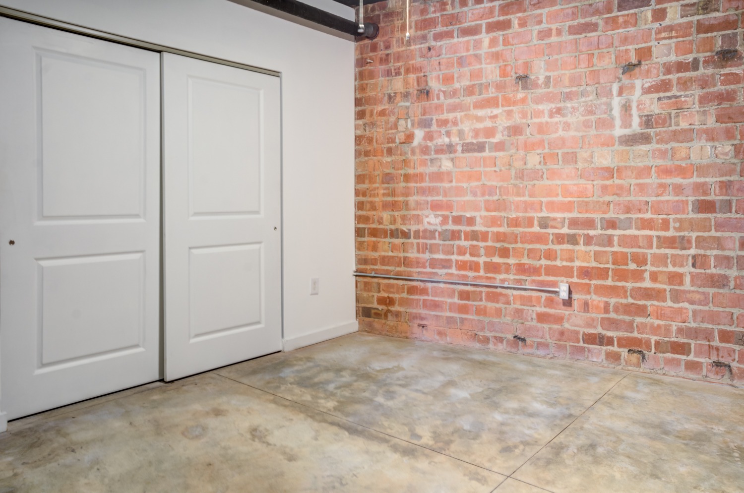 Steelyard Image 25
