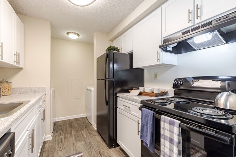 Kingscrest Apartments Image 12