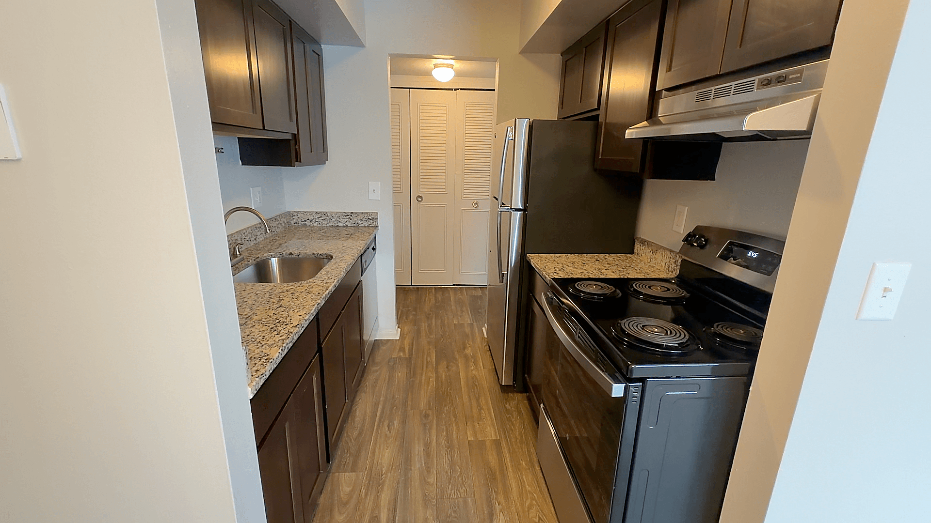 Drawbridge Apartments East Image 20