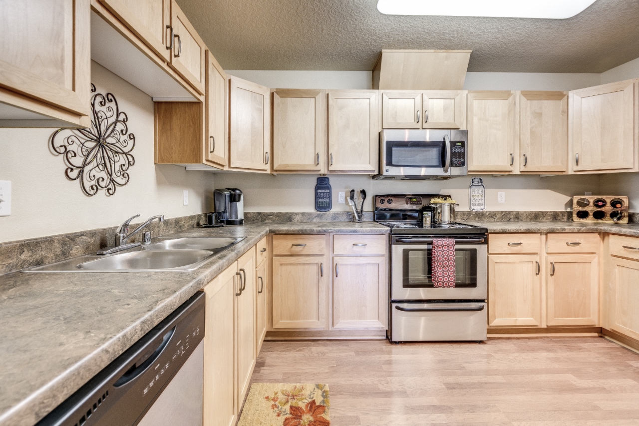 Vancouver, WA Modern Kitchen