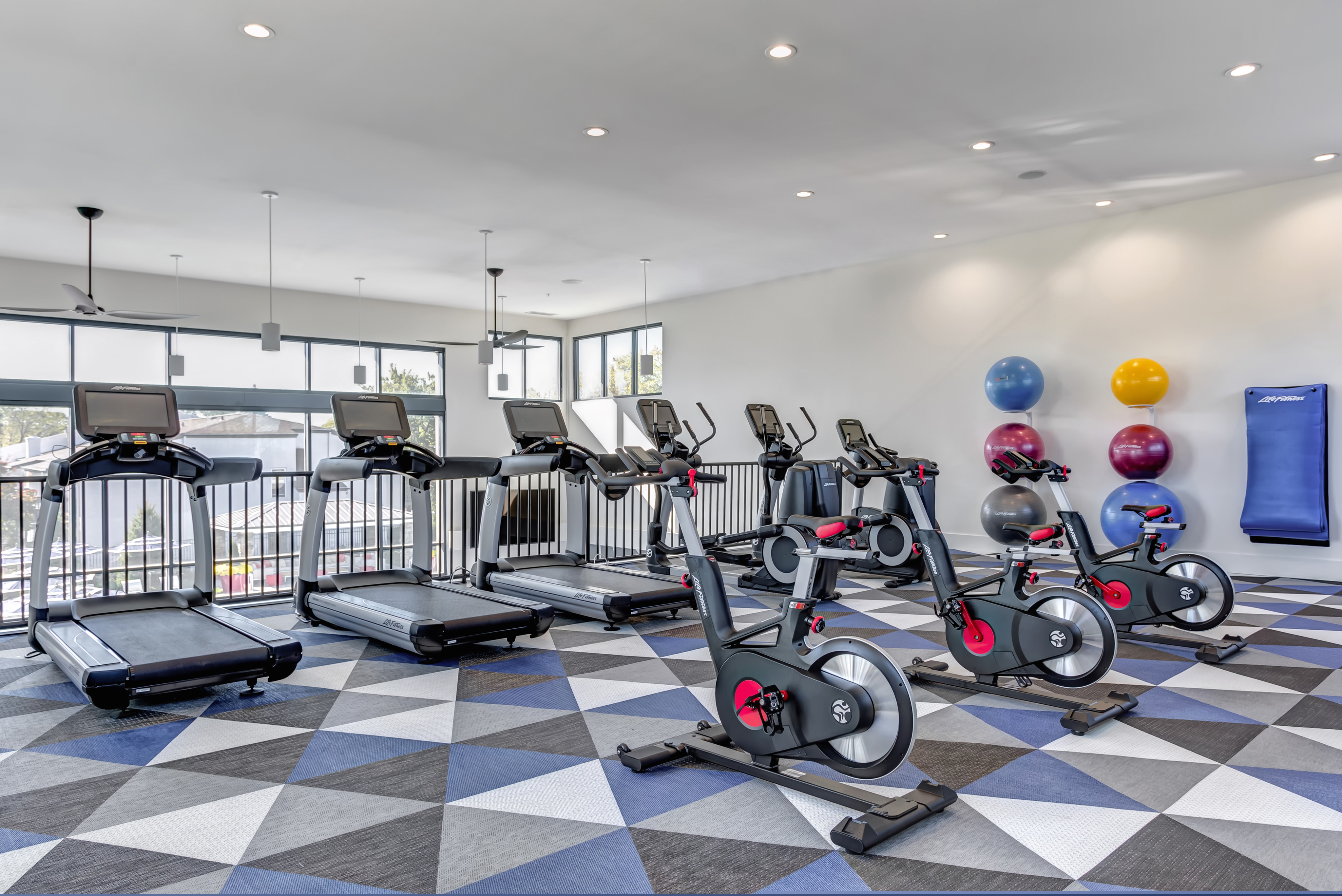 Residences at Arlington Heights Image 1