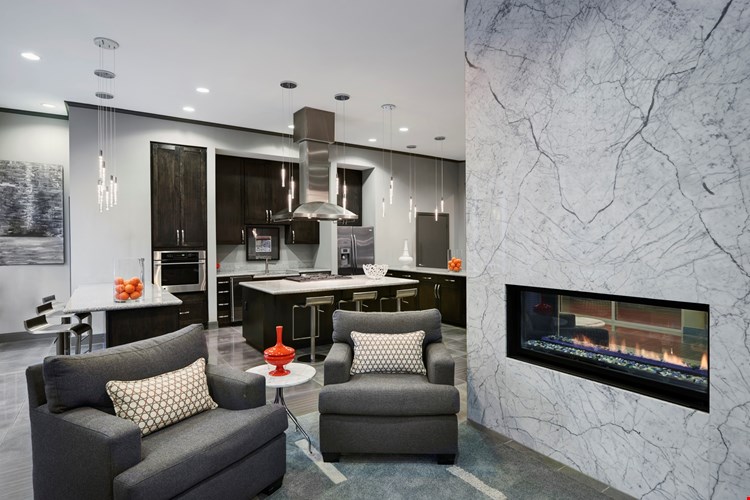 Camden Travis Street Image 20