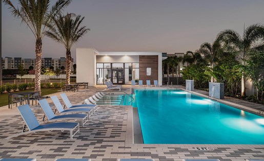 Elements on Third Image 21