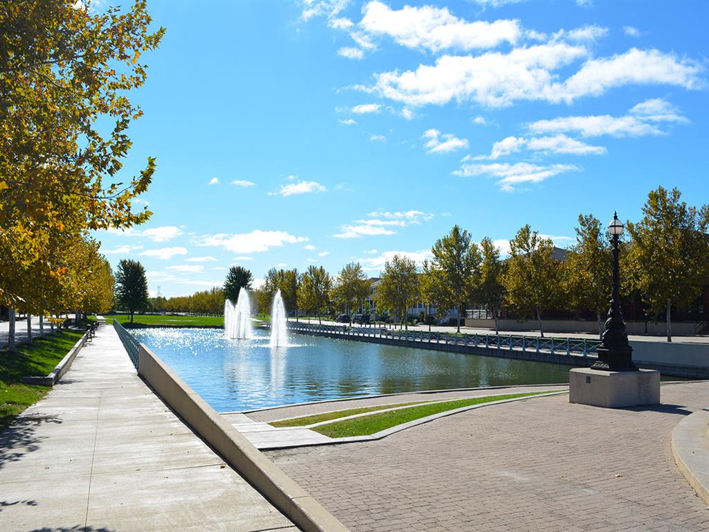 Promenade at New Town Image 28