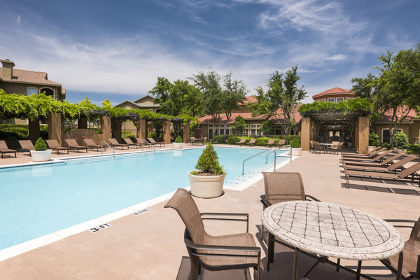 Estates On Frankford Image 15