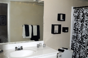 Riverbend Apartments Image 10