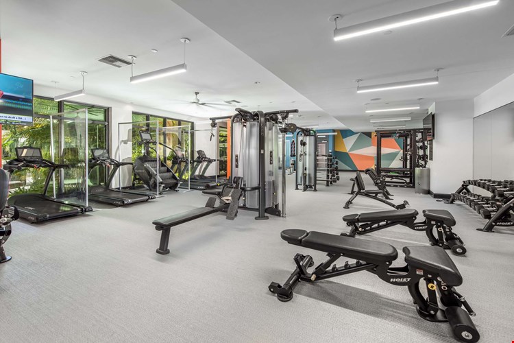 Camden Central Image 13